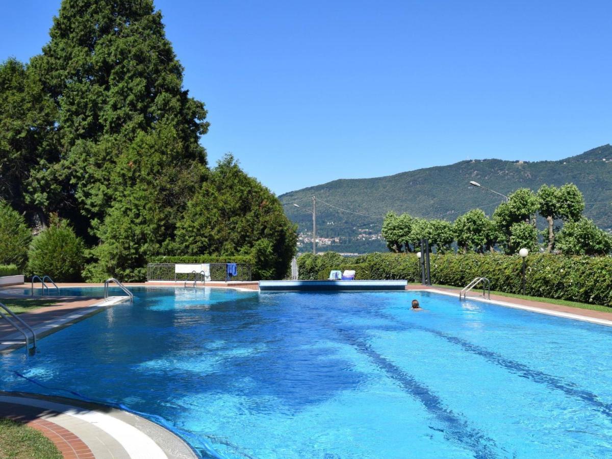 Apartment Hermitage-5 By Interhome Porto Valtravaglia Bagian luar foto